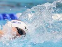 FB体育娱乐-美国游泳名将再度刷新世界纪录