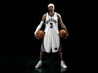 FB体育在线-当无解之矛遭遇压制之盾，恩比德统治力与奇才进攻哲学的现代启示