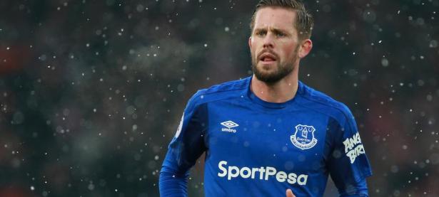 FB体育网页版-逆转之夜，福克斯独扛上海队翻盘雷霆