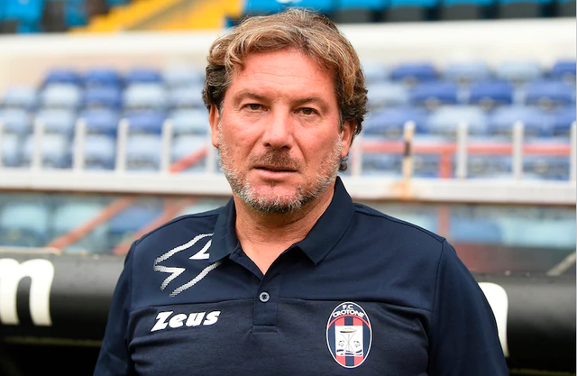 关于热那亚横扫克罗托内，贝拉尔迪梅开二度的信息