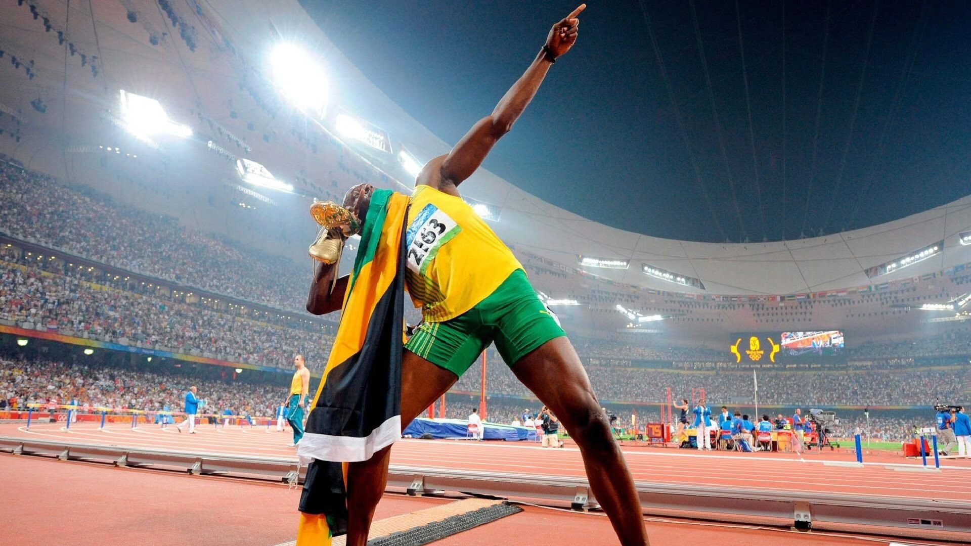 西甲国家德比之夜,C罗彻底打爆防线