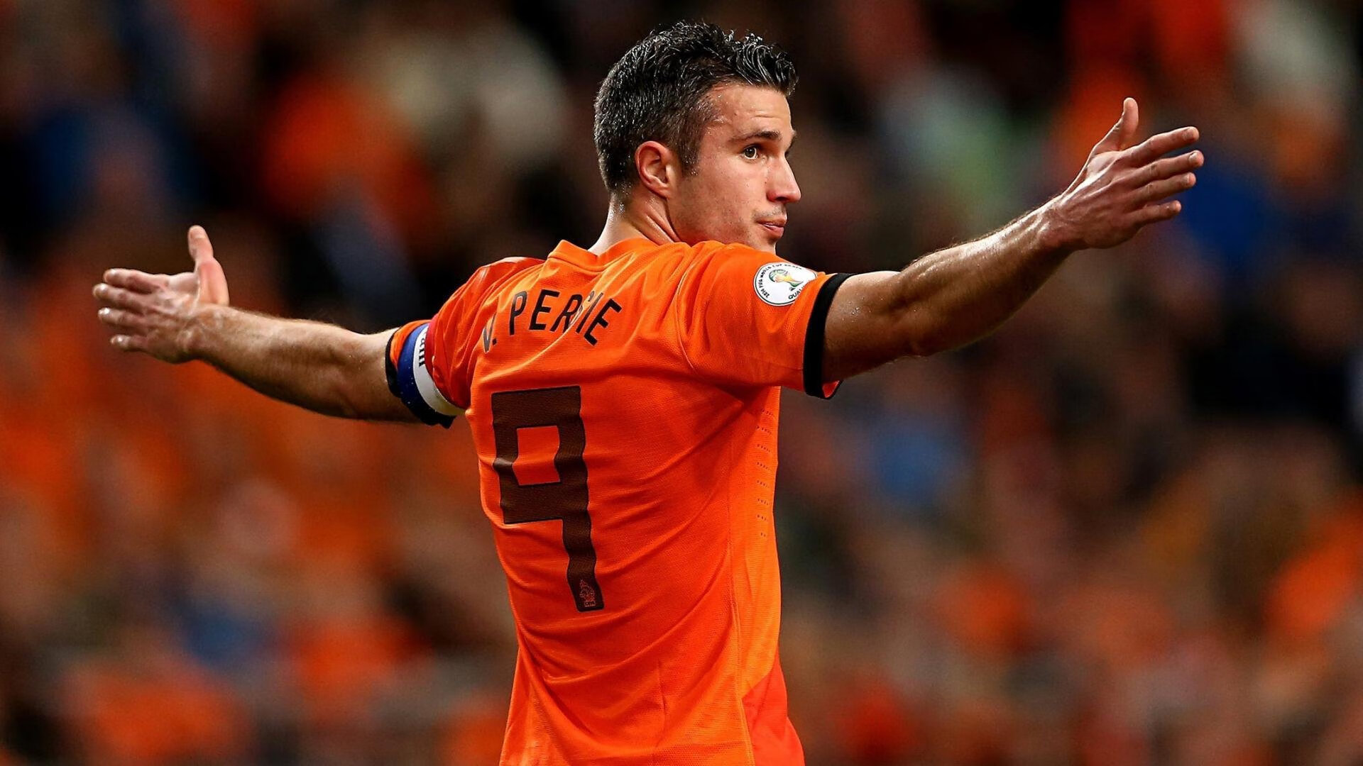 当圣西罗的节奏遇见NBA的接管时刻,伊萨克与AC米兰的跨界启示