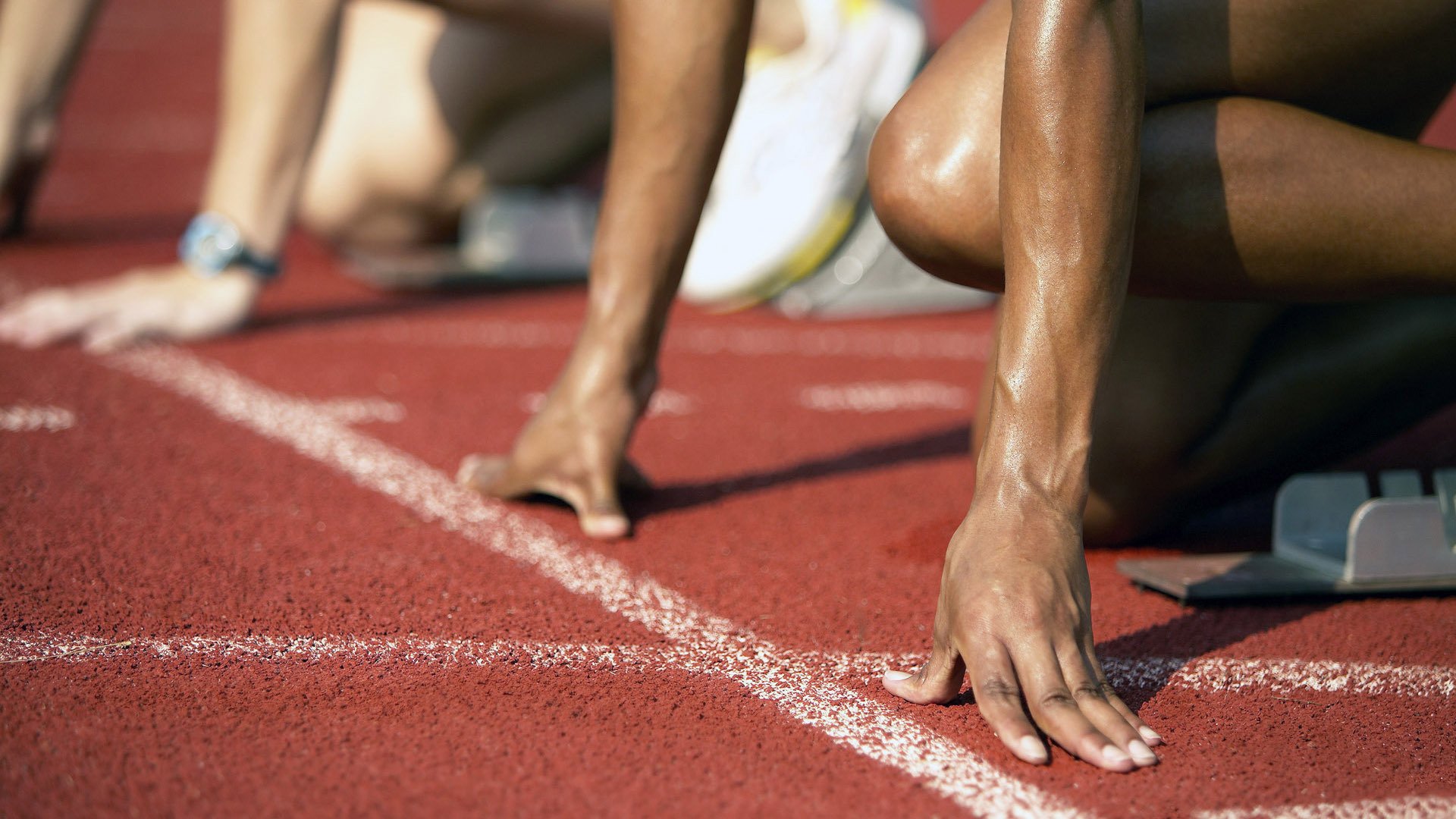 那一夜，火箭刺破青岛的夜空，詹姆斯书写CBA绝杀传奇